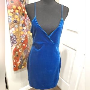 Spagetti Strap Velvet Evening Dreess